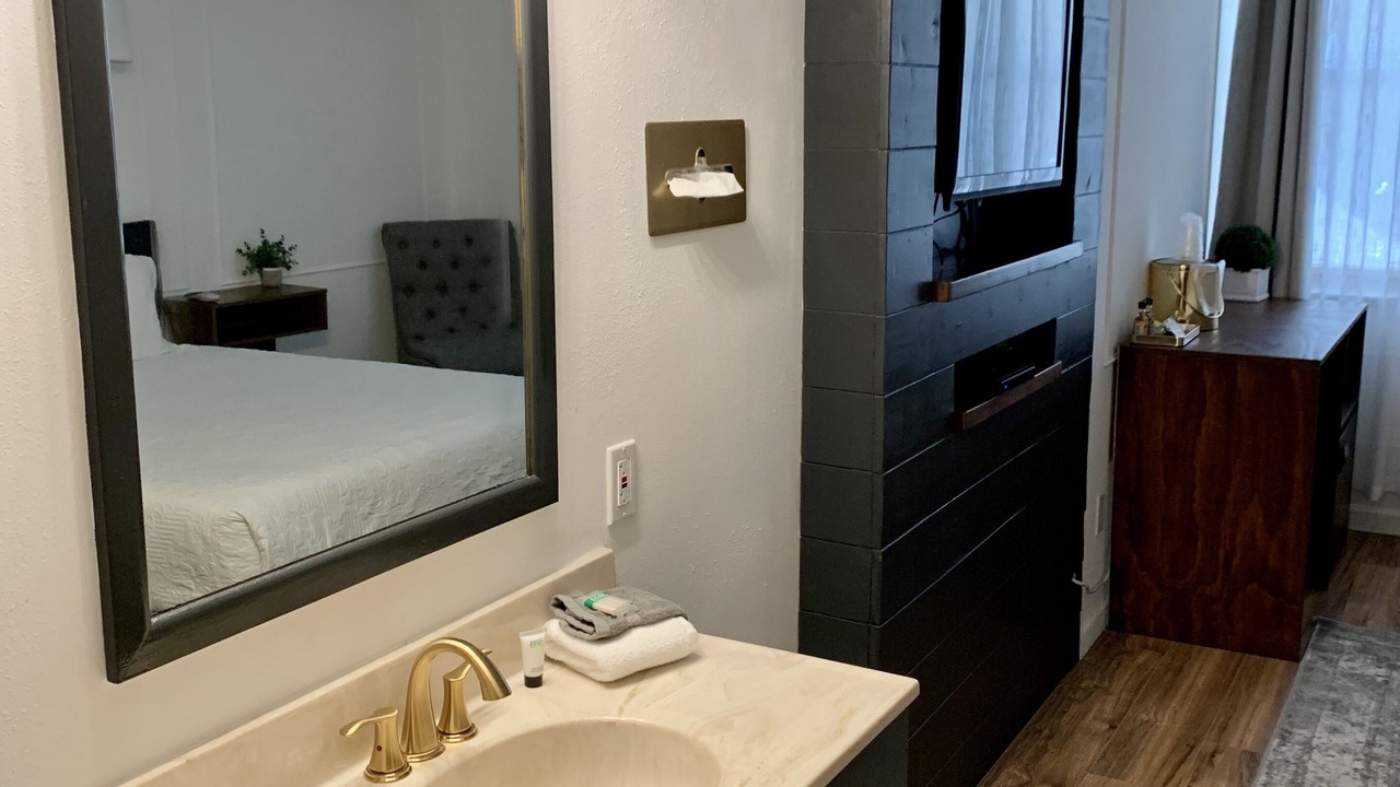 Photo of Bedroom in Wallace