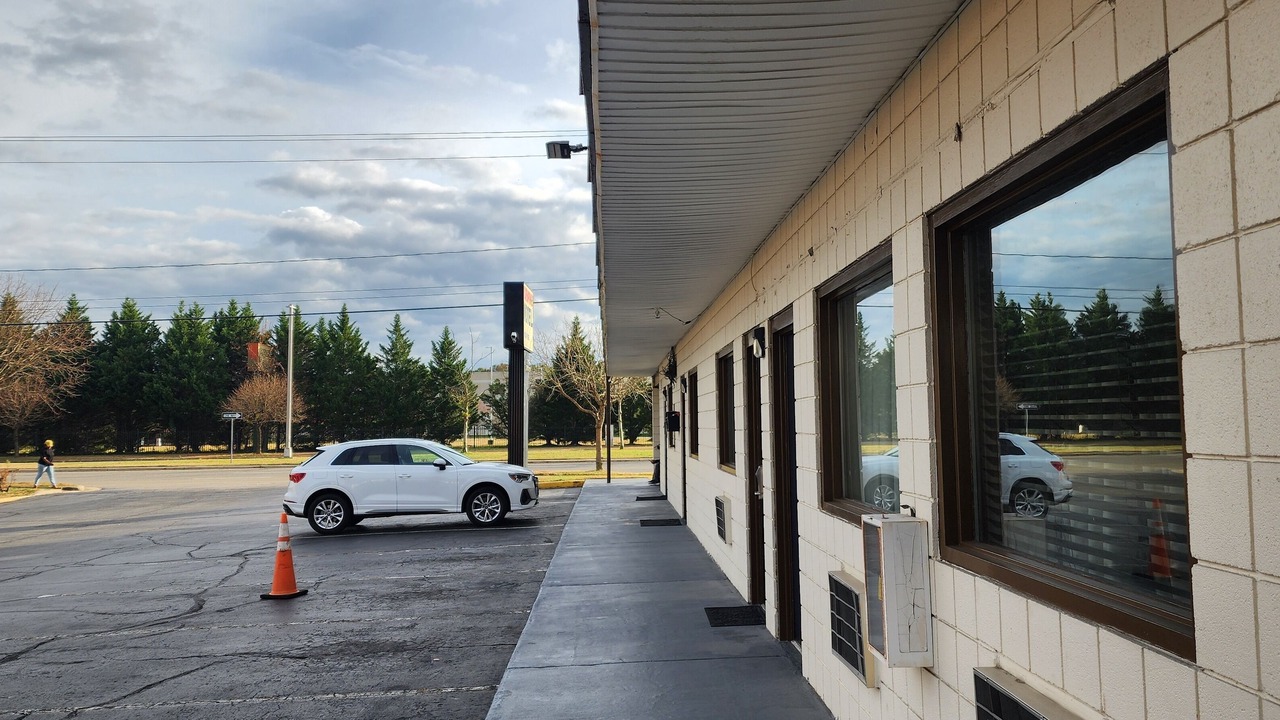 Photo of Outdoor in North Chesterfield