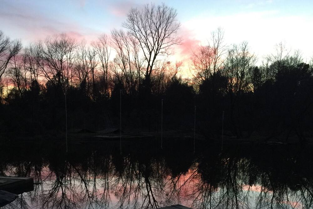 Photo of Others in Monroe
