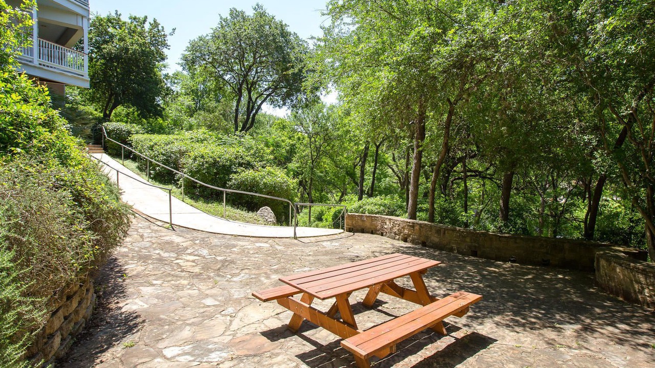 Photo of Others in Gruene