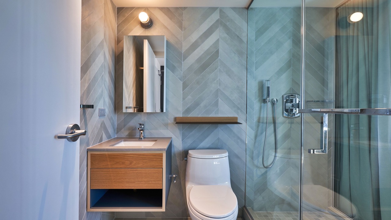Photo of Bathroom in Blanco - Culver Crest