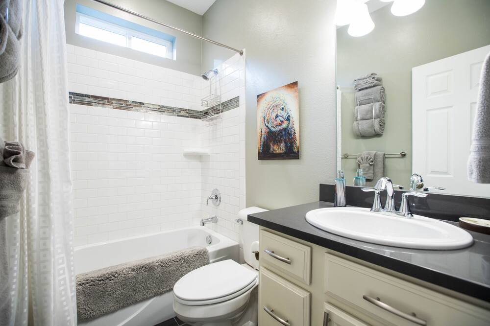 Photo of Bathroom in Riverfront