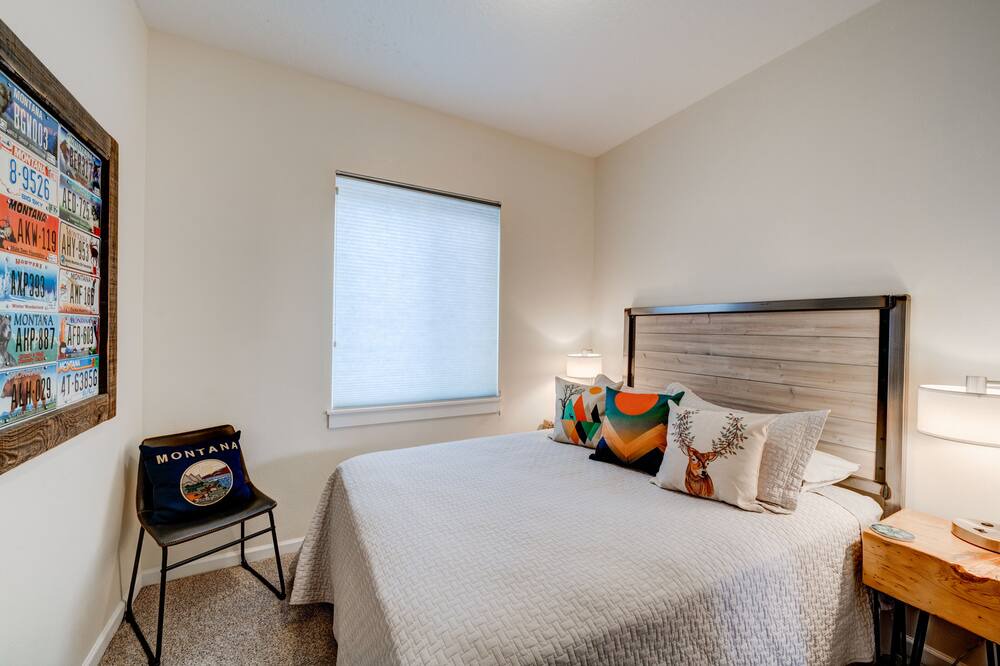 Photo of Bedroom in Riverfront