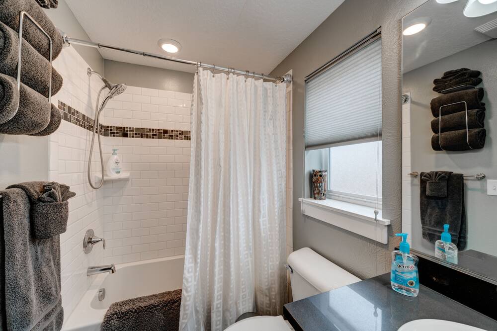 Photo of Bathroom in Riverfront