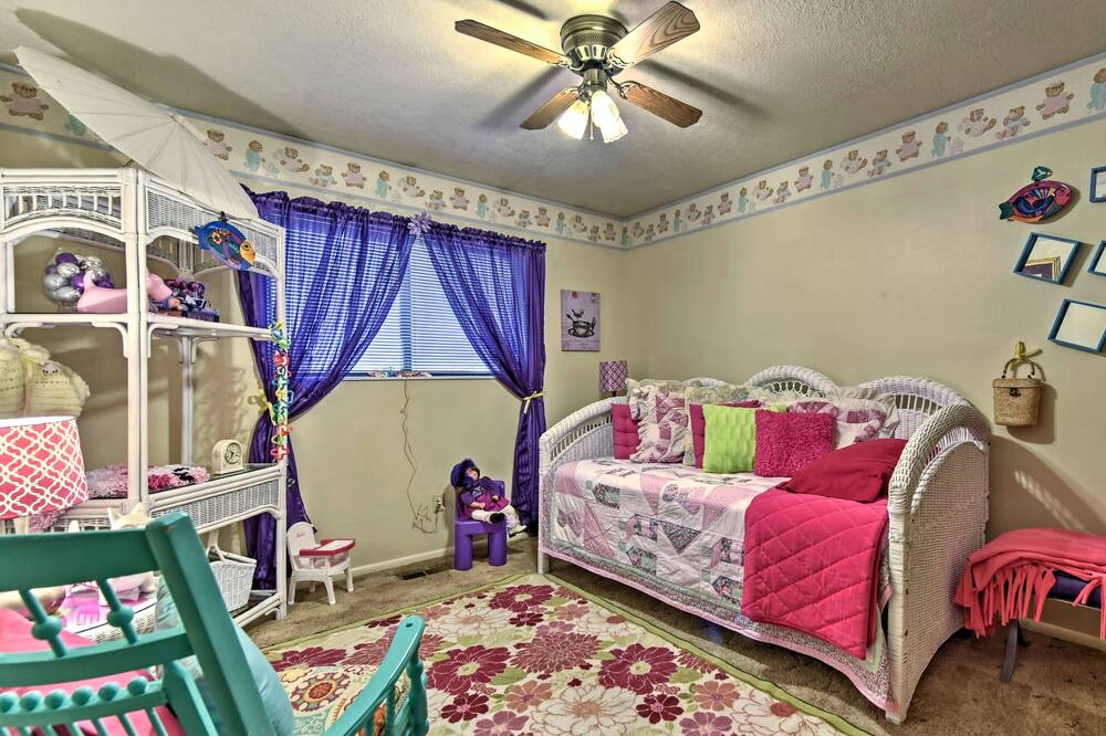 Photo of Bedroom in Logan