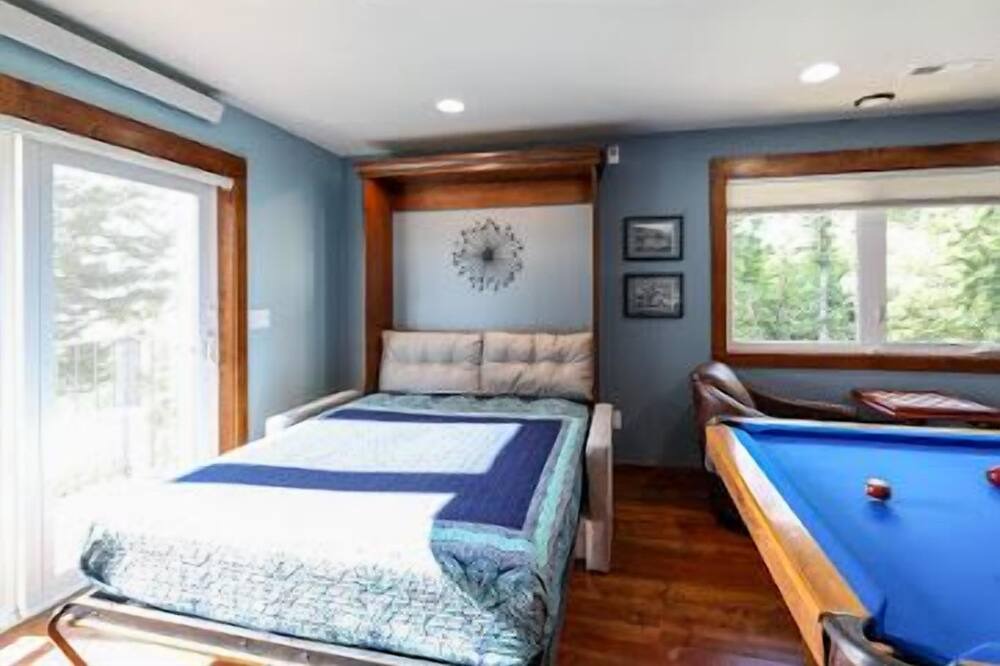 Photo of Bedroom in Bigfork