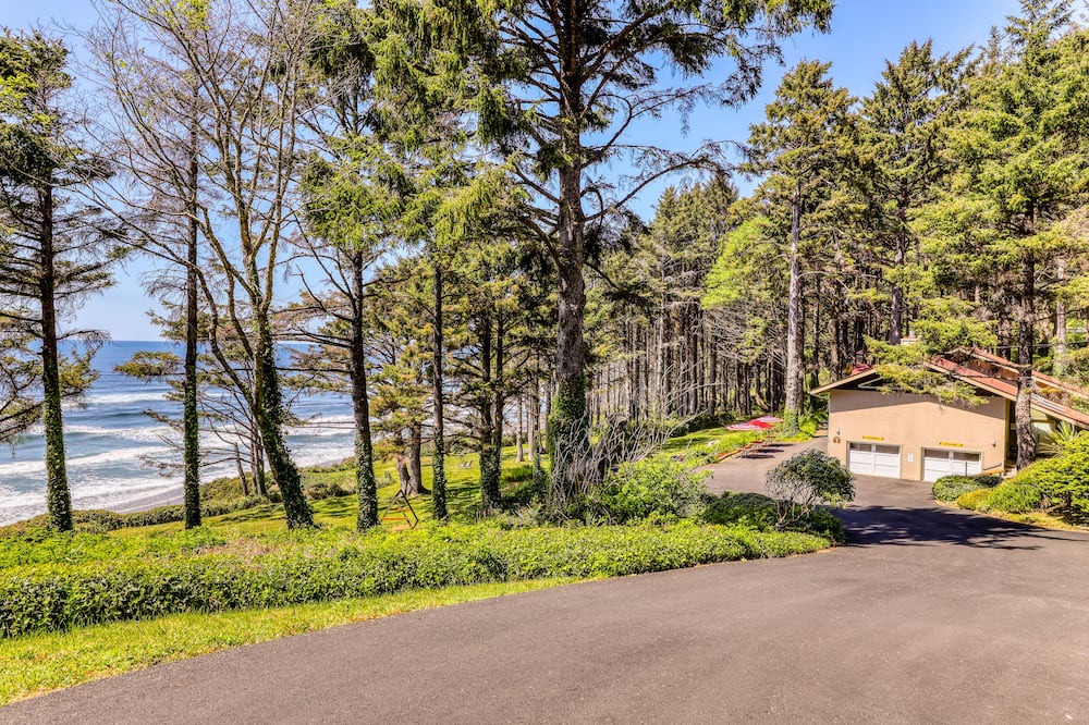 Photo of Others in Yachats