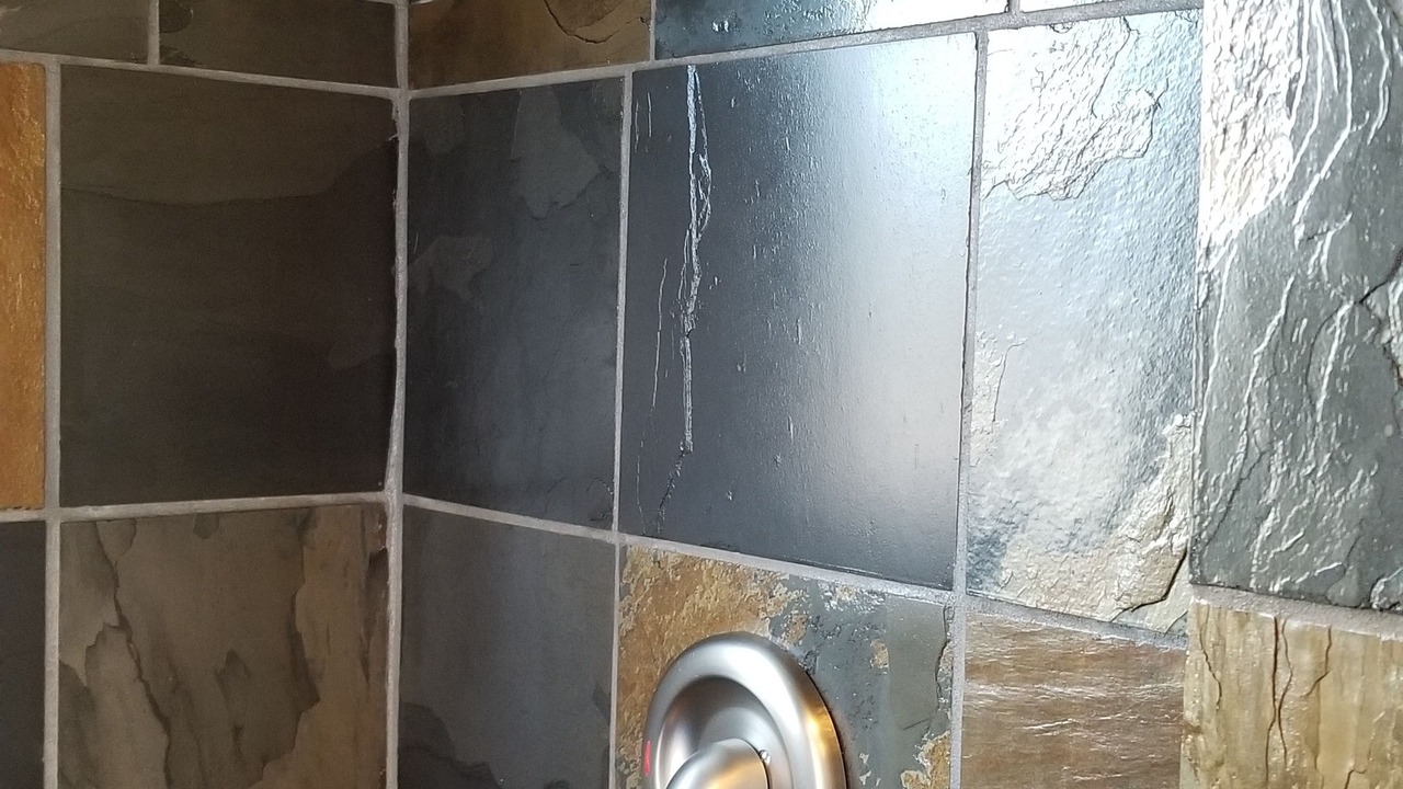 Photo of Bathroom in Bluff
