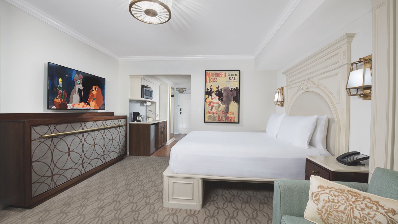 Photo of Bedroom in Bay Lake