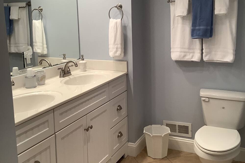 Photo of Bathroom in Litchfield by the Sea