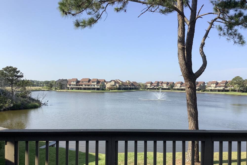 Photo of Outdoor in Litchfield by the Sea
