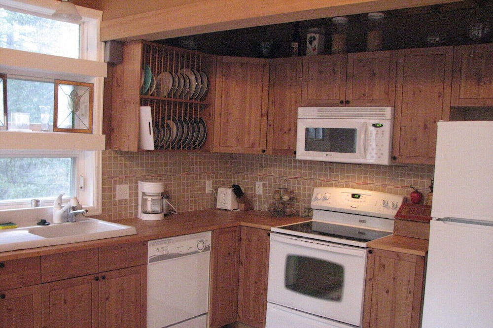 Photo of Kitchen in Crystal Lake