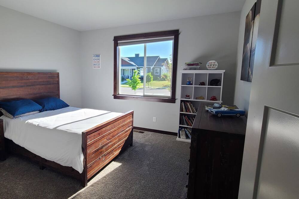 Photo of Bedroom in Bozeman