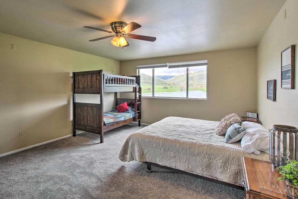 Photo of Bedroom in St. Charles