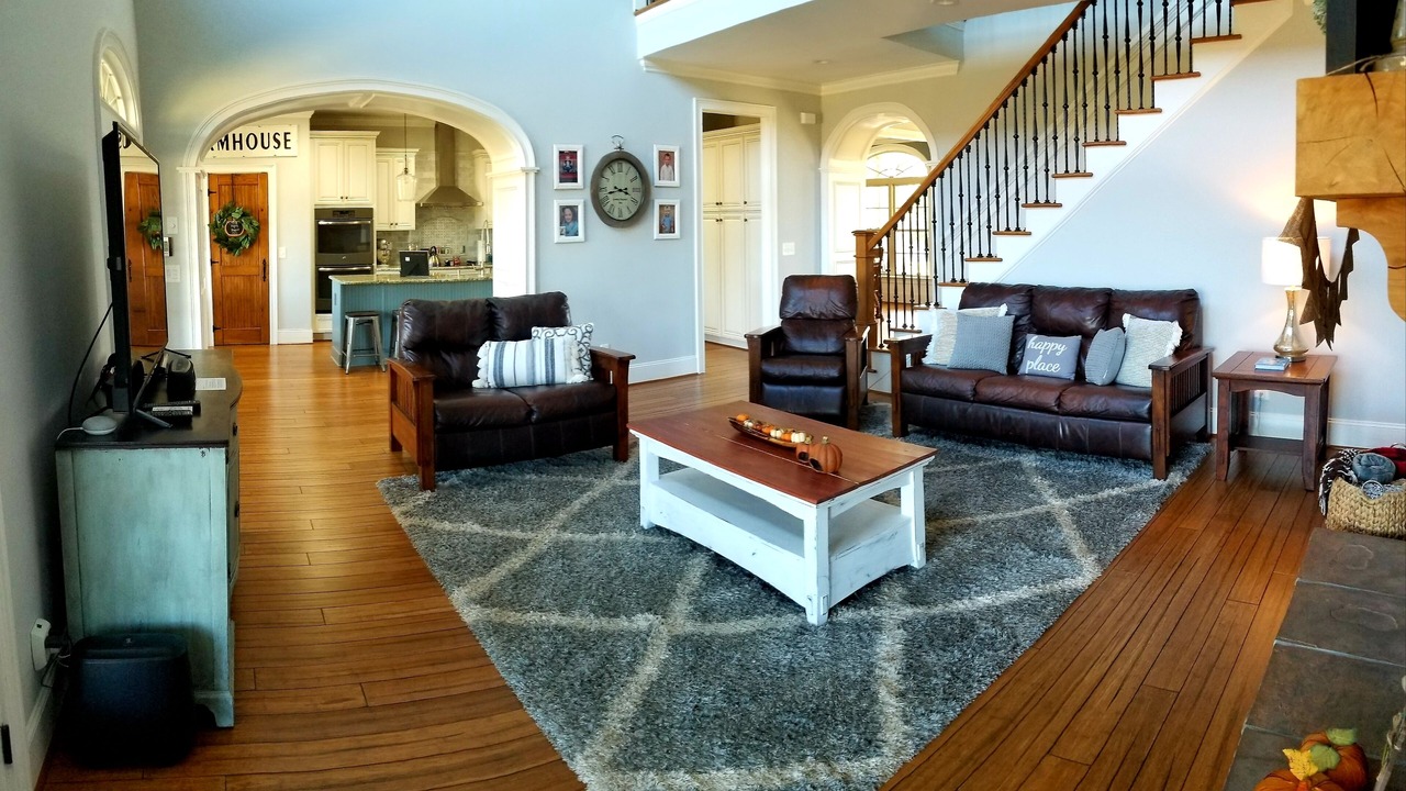 Photo of Livingroom in Lexington