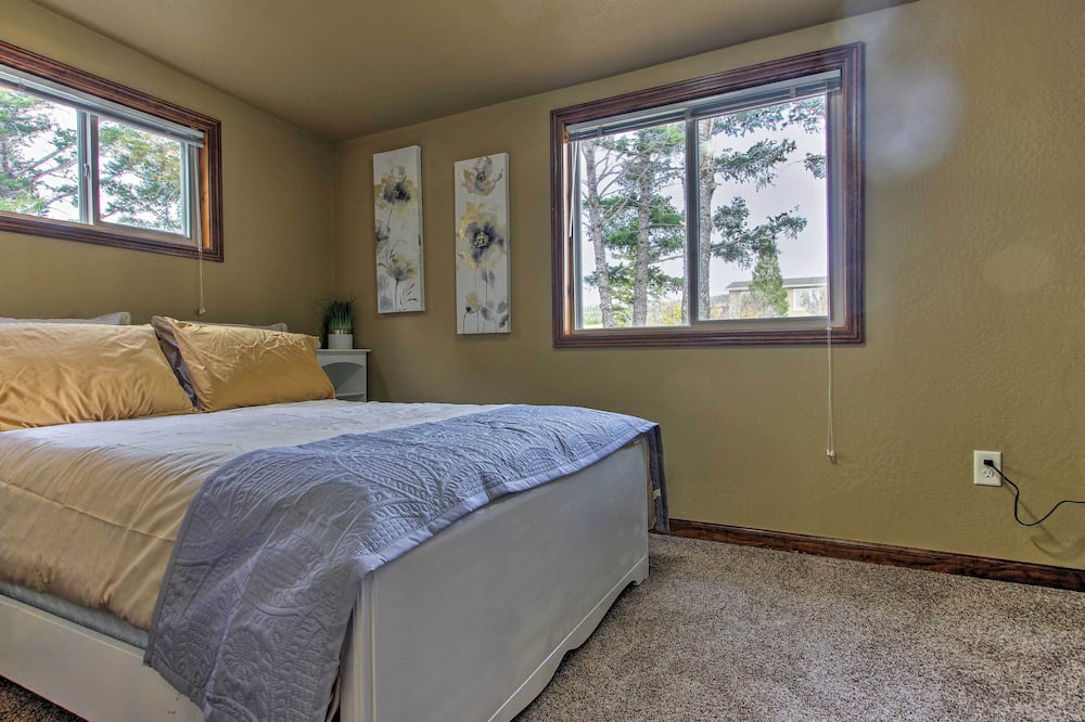 Photo of Bedroom in Helena Valley Northwest