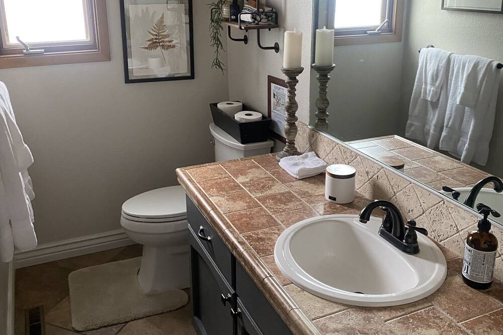 Photo of Bathroom in Hayden View Estates