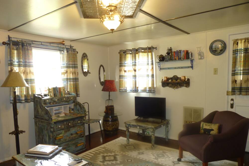 Photo of Livingroom in Mullan