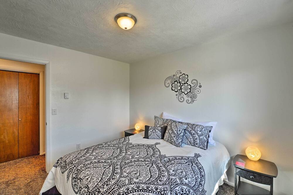 Photo of Bedroom in Rigby