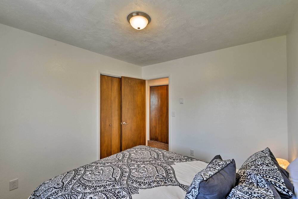 Photo of Bedroom in Rigby