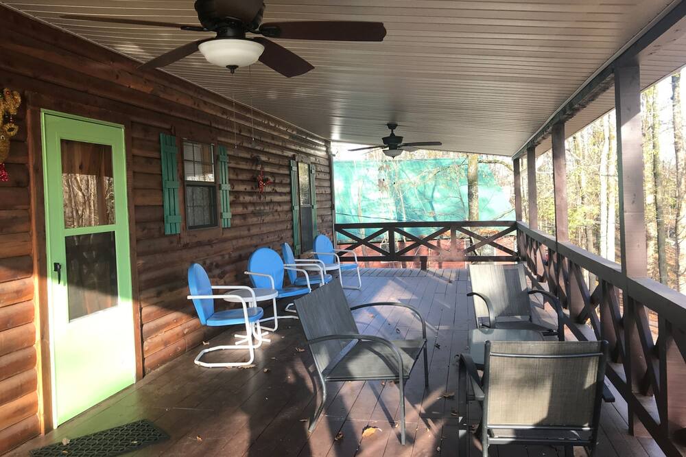 Photo of Outdoor in Sugar Tree