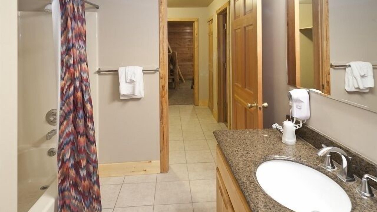Photo of Bathroom in Gallatin Gateway