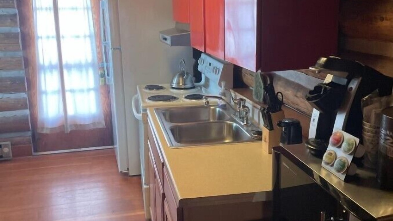 Photo of Kitchen in Gallatin Gateway