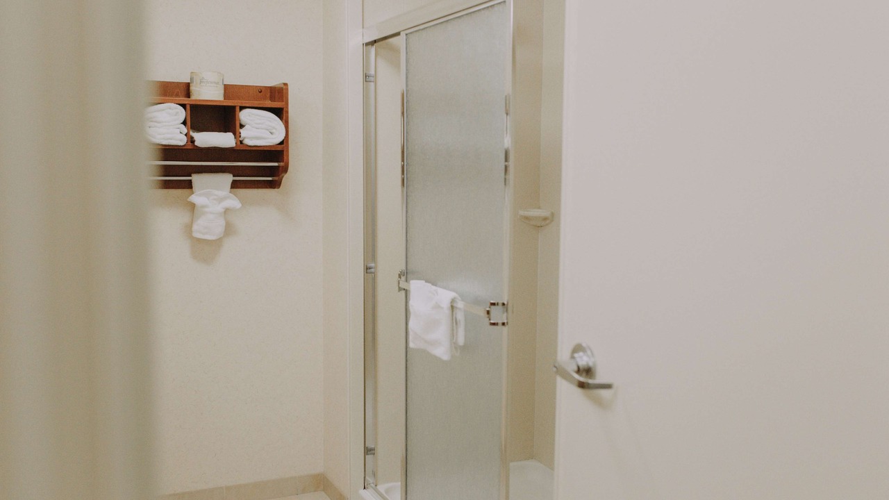 Photo of Bathroom in Green River