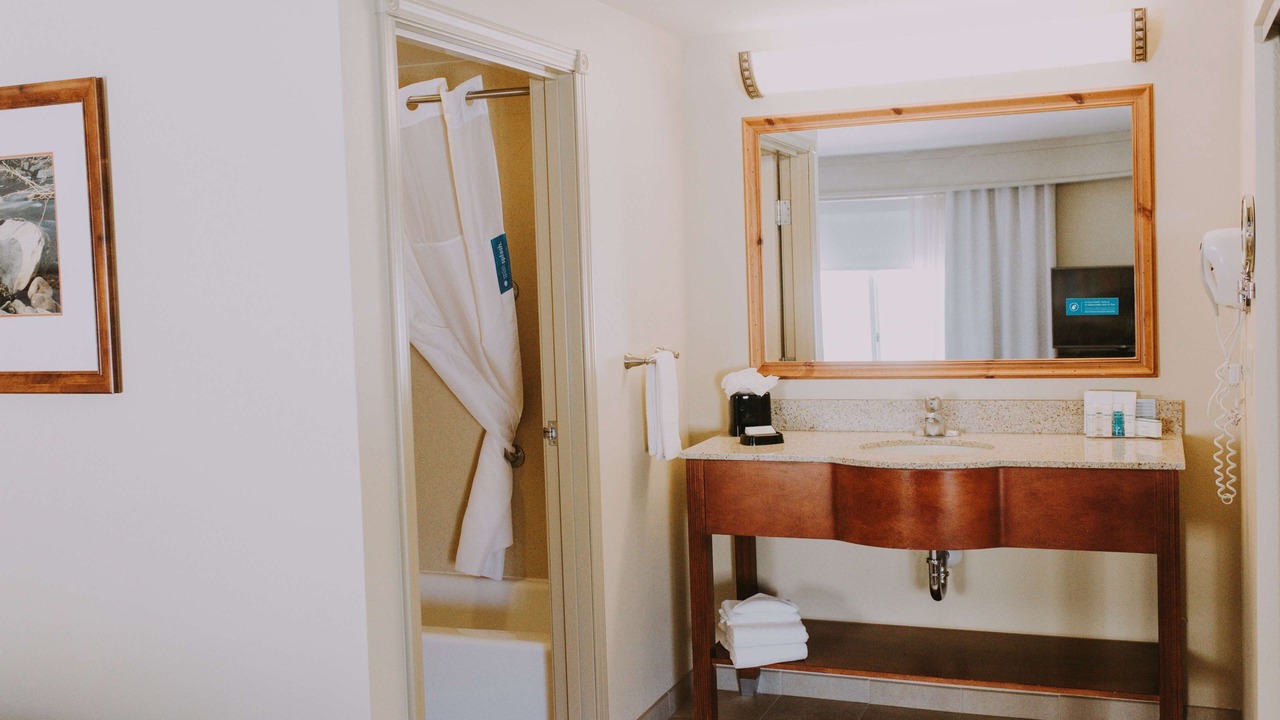 Photo of Bathroom in Green River
