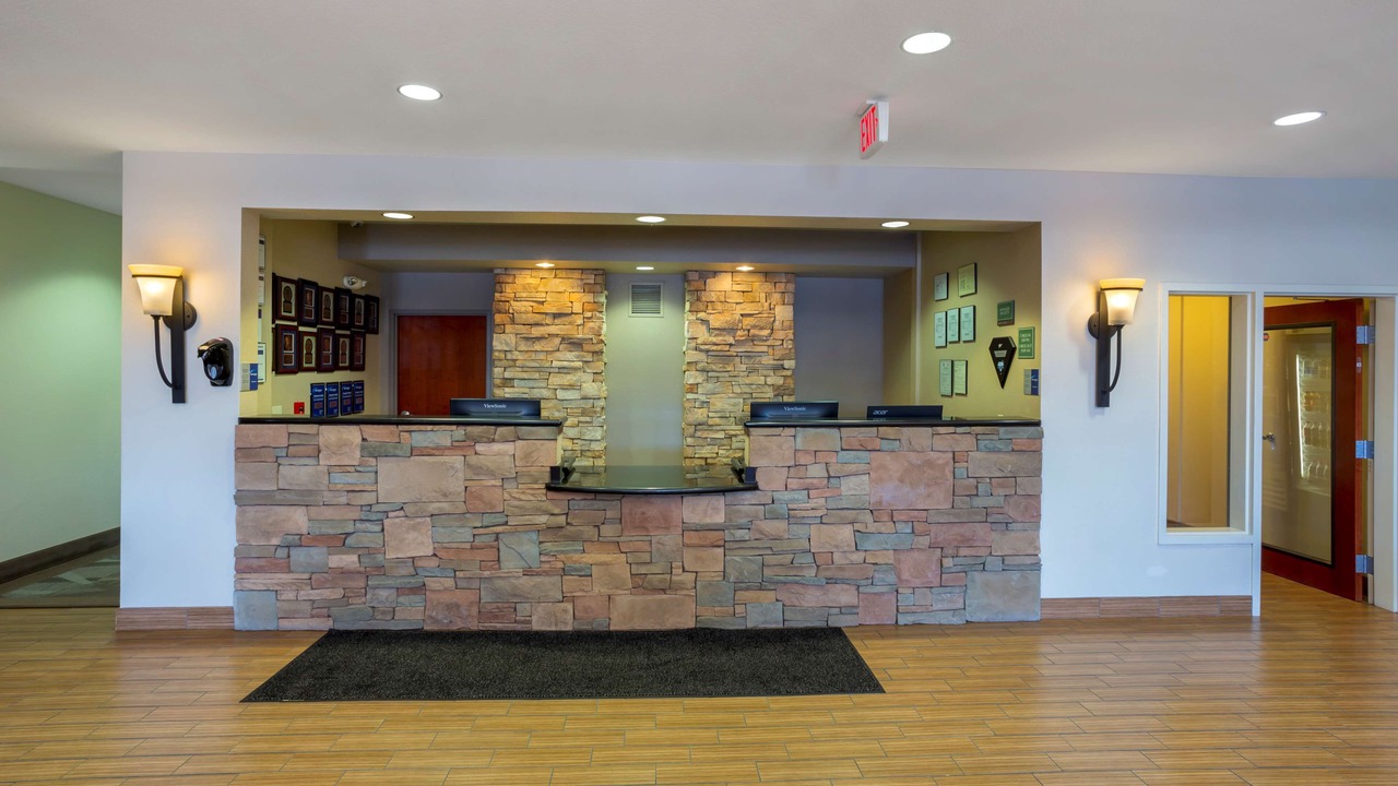 Photo of Livingroom in Frontier