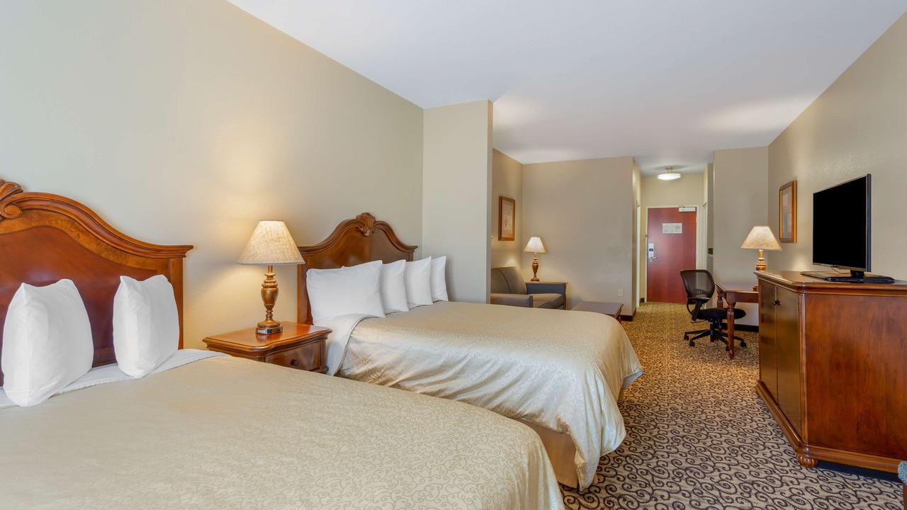 Photo of Bedroom in Frontier