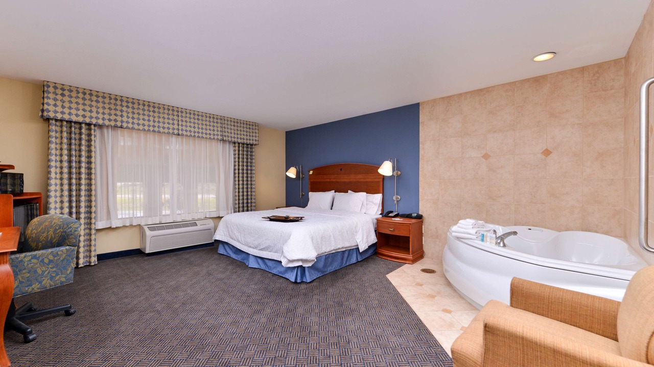 Photo of Bedroom in Evanston