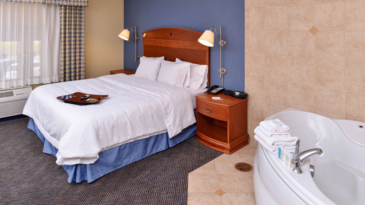 Photo of Bedroom in Evanston