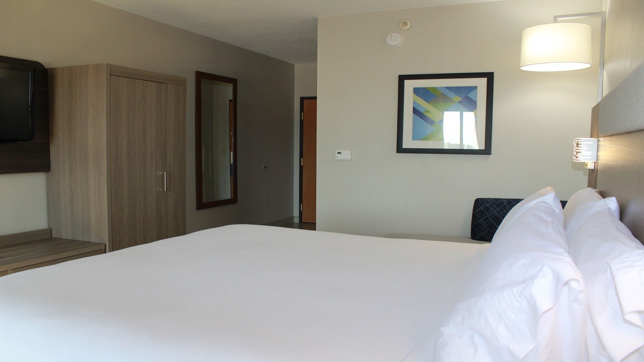 Photo of Bedroom in South View