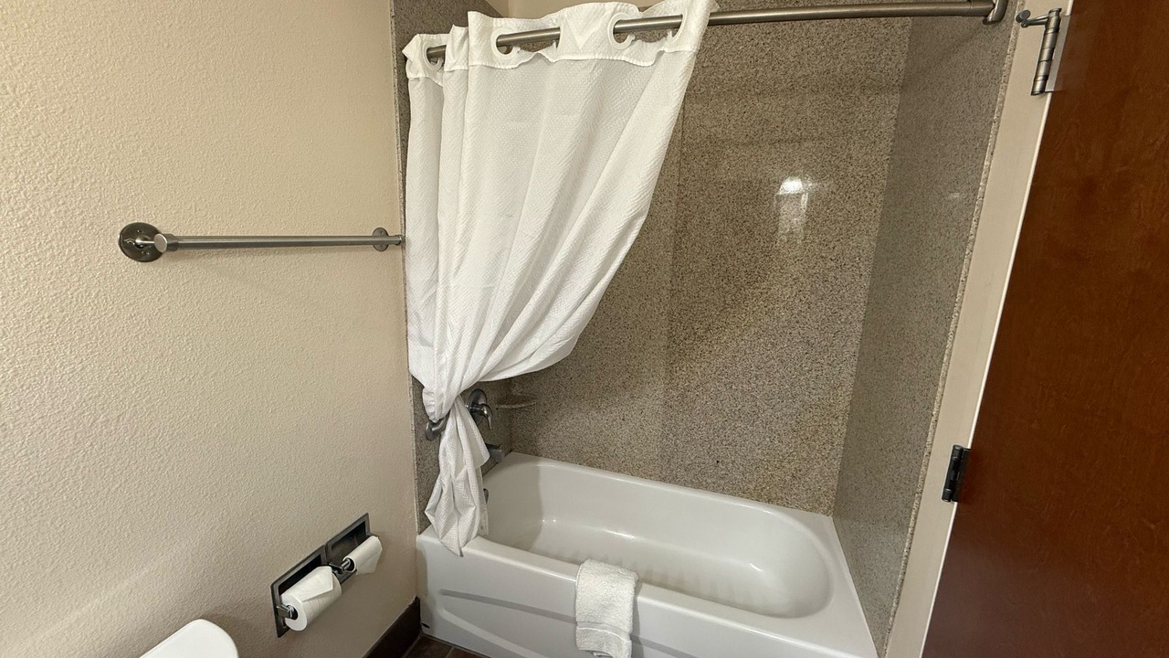 Photo of Bathroom in Sidney