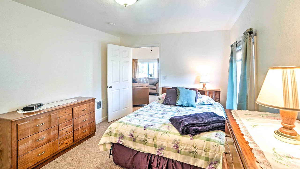 Photo of Bedroom in Central - Terry