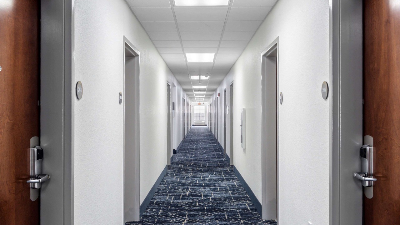 Photo of Others in Lexington - Salisbury