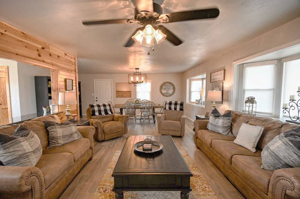 Photo of Livingroom in Gore
