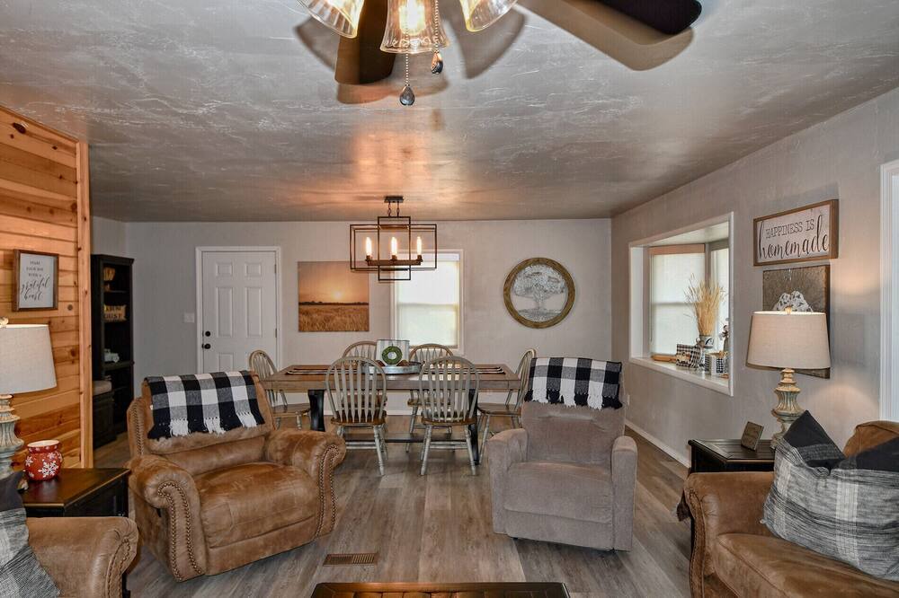 Photo of Livingroom in Gore