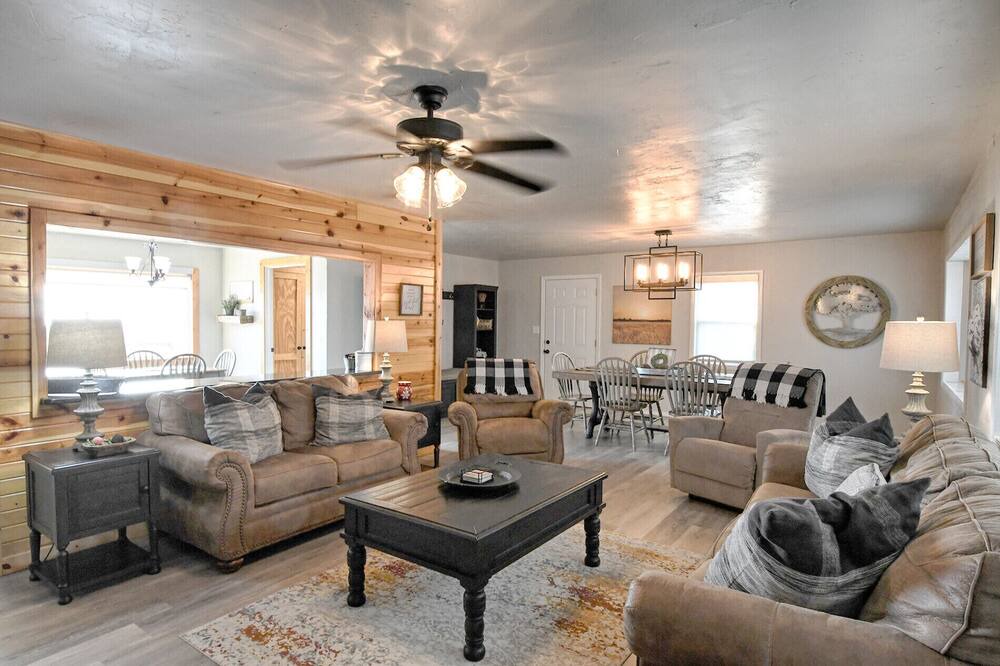 Photo of Livingroom in Gore
