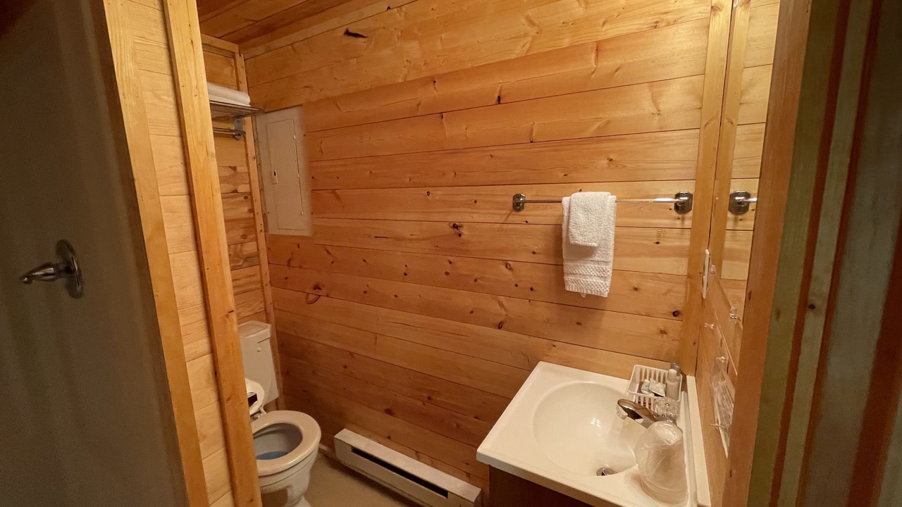 Photo of Bathroom in Wolf Creek