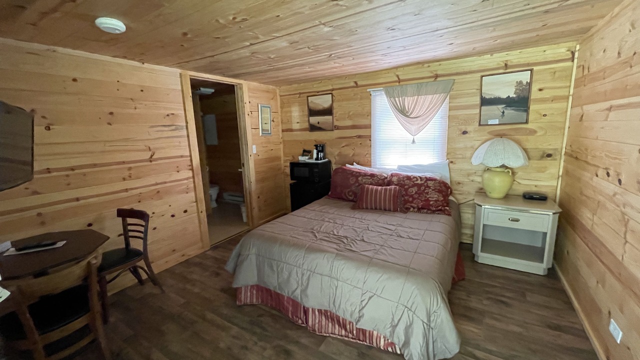 Photo of Bedroom in Wolf Creek