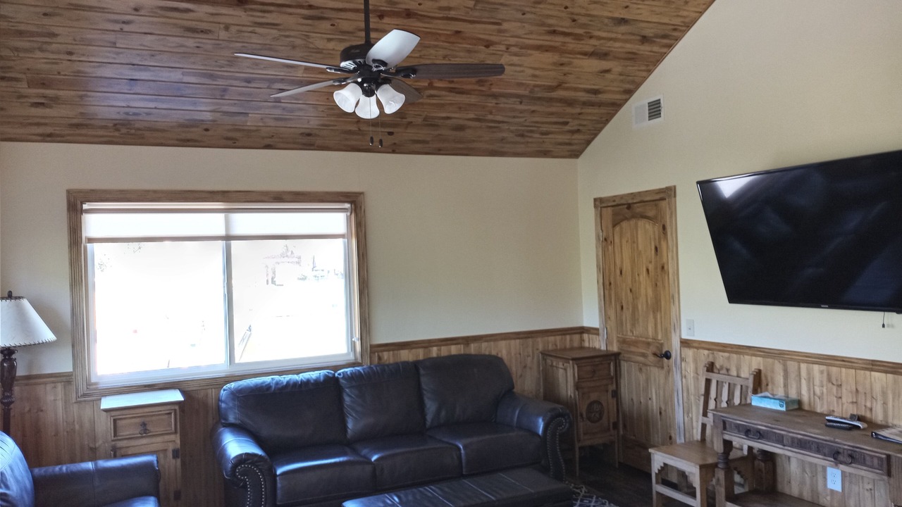 Photo of Bedroom in Gardiner