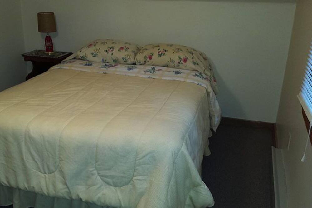 Photo of Bedroom in St. Marys