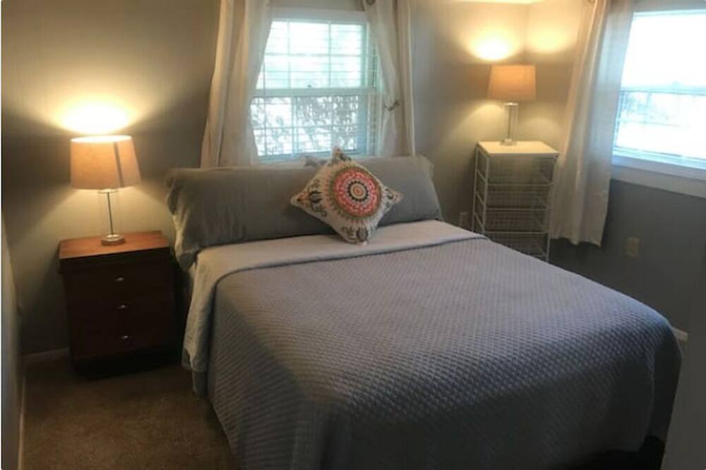 Photo of Bedroom in Shandon