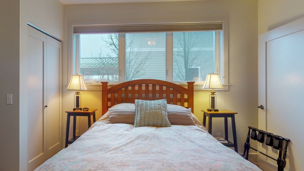 Photo of Bedroom in Sandpoint