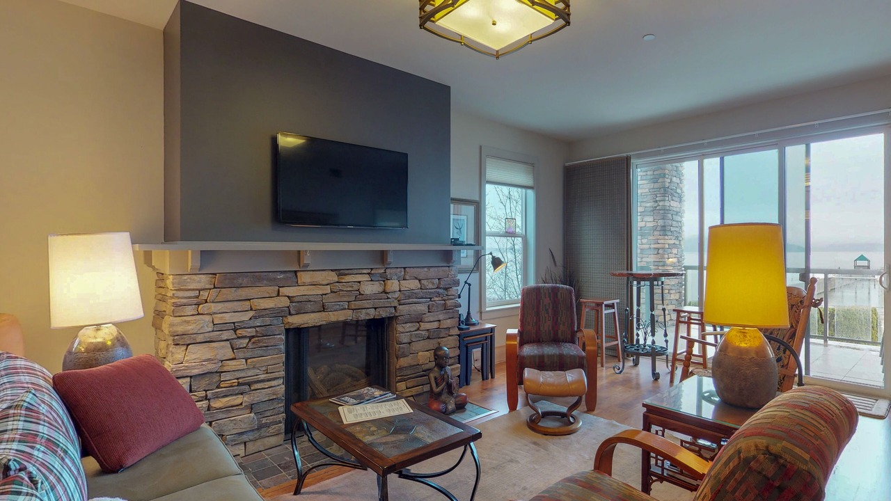 Photo of Livingroom in Sandpoint