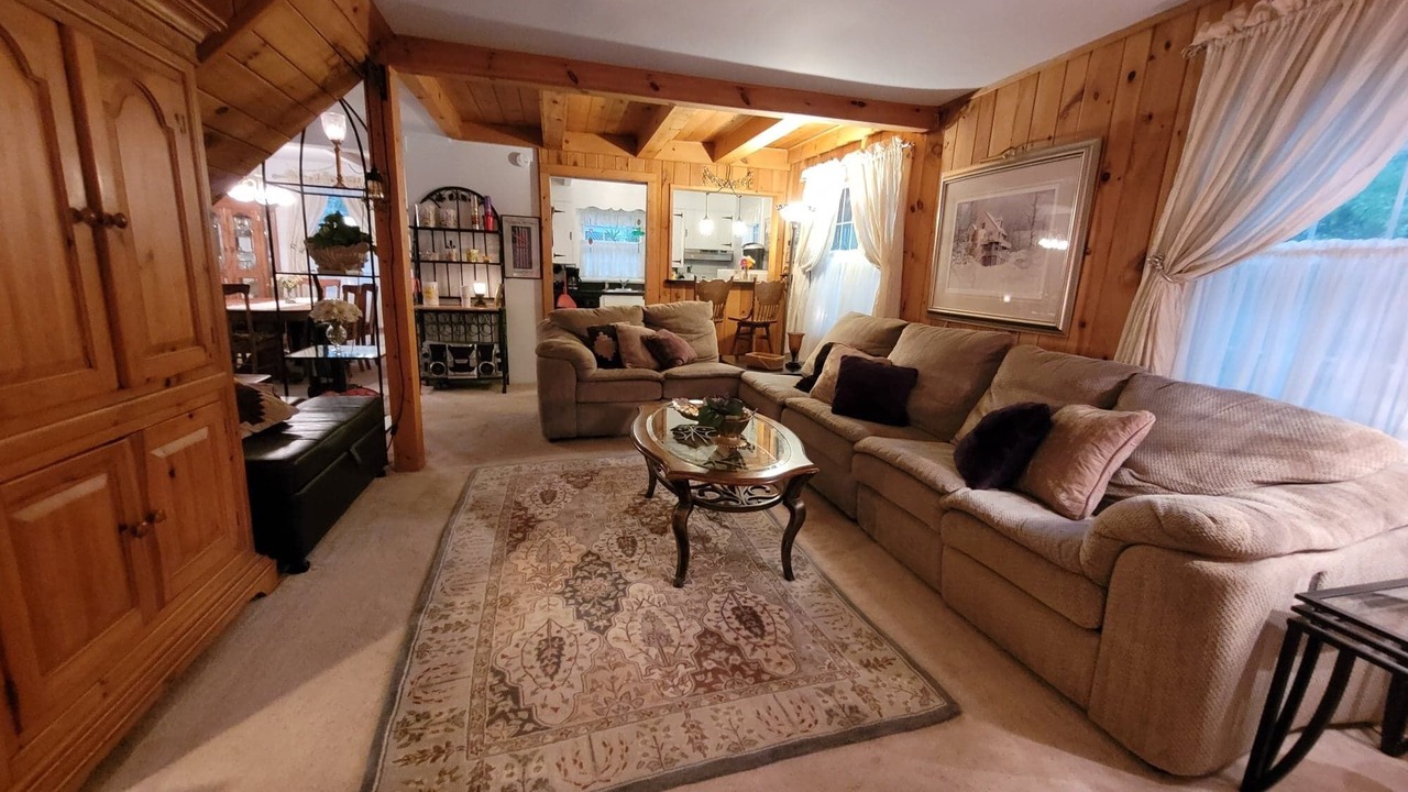 Photo of Livingroom in Mount Gretna