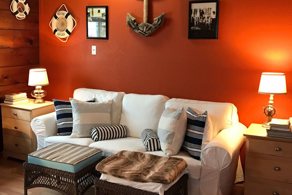 Photo of Bedroom in Bayview