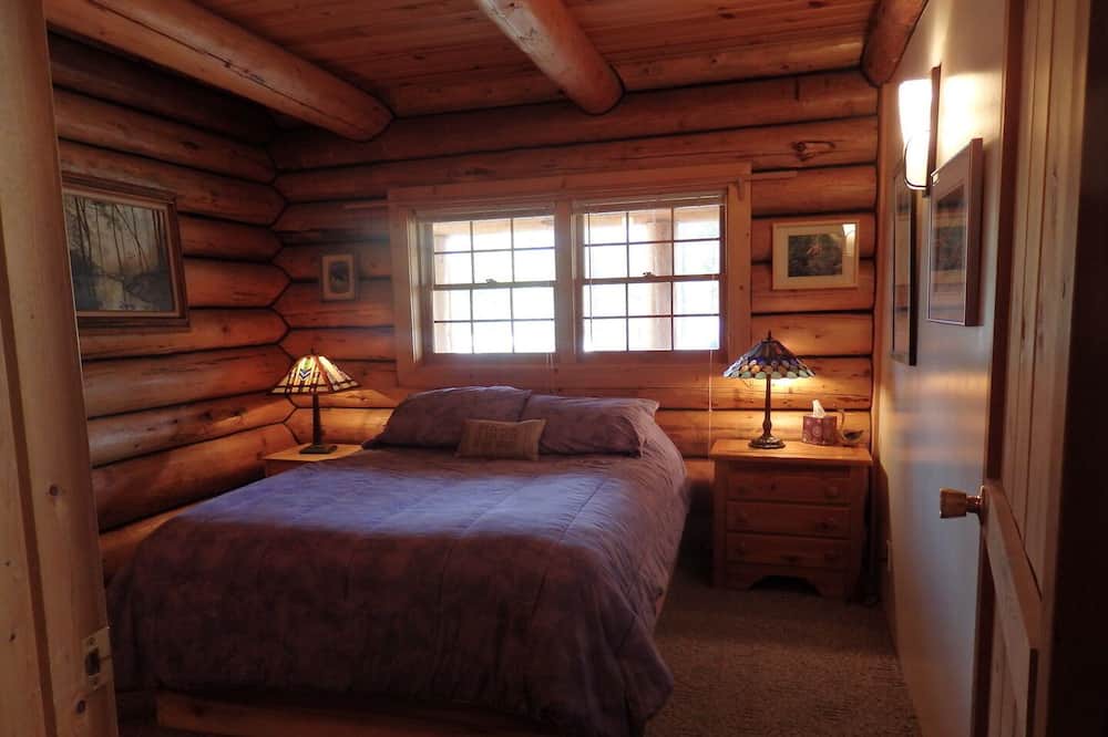 Photo of Bedroom in Seeley Lake